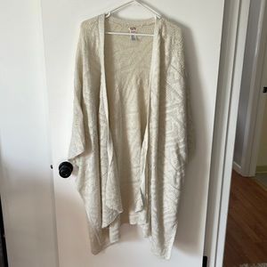 Oversized cream kimono cardigan